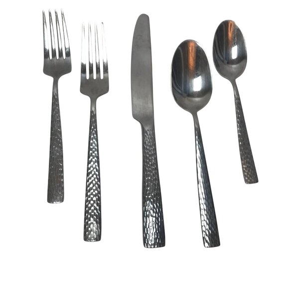 Mikasa Oliver Hammered Stainless Steel Flatware 34-Piece Set - Picture 1 of 11